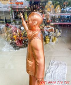 Tượng Bác Hồ Đứng Vẫy Tay Chào Cao 75cm Bằng Đồng Đỏ