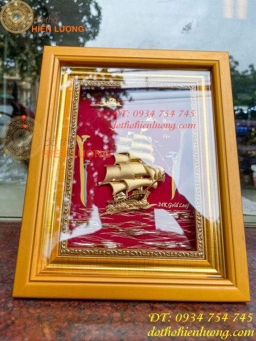 Tranh Thuận Buồm Xuôi Gió Mạ Vàng Để Bàn KT 20x25cm