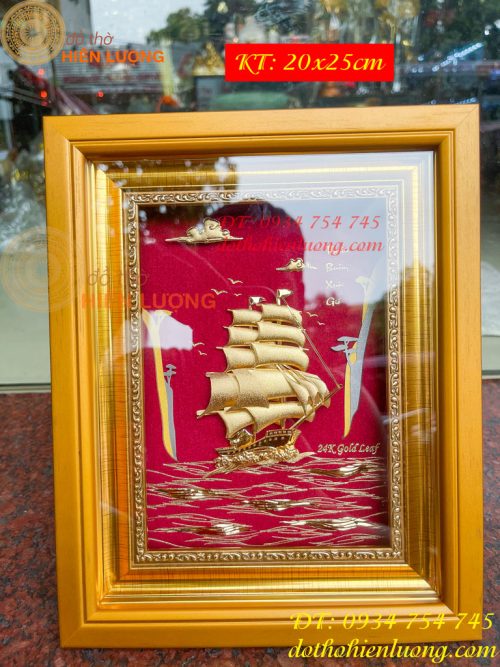 Tranh Thuận Buồm Xuôi Gió Mạ Vàng Để Bàn KT 20x25cm