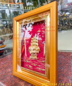Tranh Thuận Buồm Xuôi Gió Mạ Vàng Để Bàn KT 20x25cm