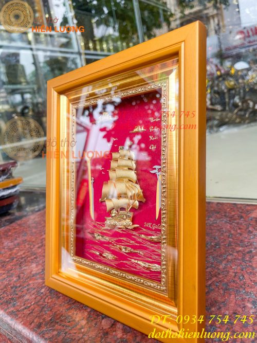 Tranh Thuận Buồm Xuôi Gió Mạ Vàng Để Bàn KT 20x25cm