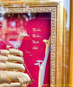 Tranh Thuận Buồm Xuôi Gió Mạ Vàng Để Bàn KT 20x25cm