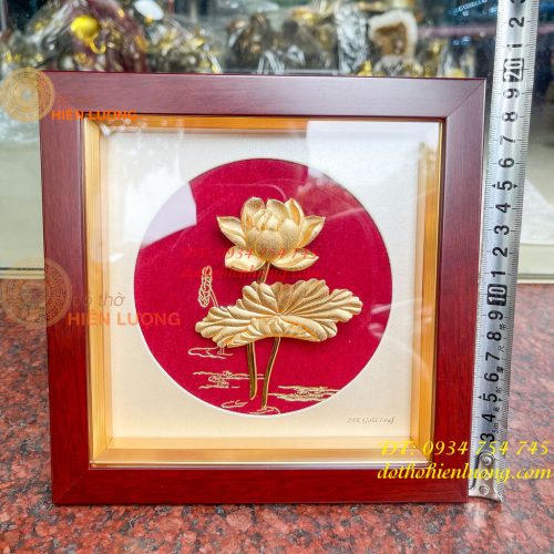 Tranh Hoa Sen Để Bàn Mạ Vàng 24K KT 20x20cm