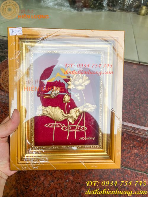 Tranh Hoa Sen Mạ Vàng Để Bàn 20x25cm