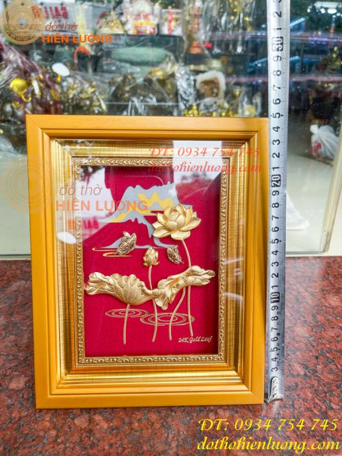 Tranh Hoa Sen Mạ Vàng Để Bàn 20x25cm
