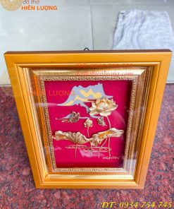 Tranh Hoa Sen Mạ Vàng Để Bàn 20x25cm