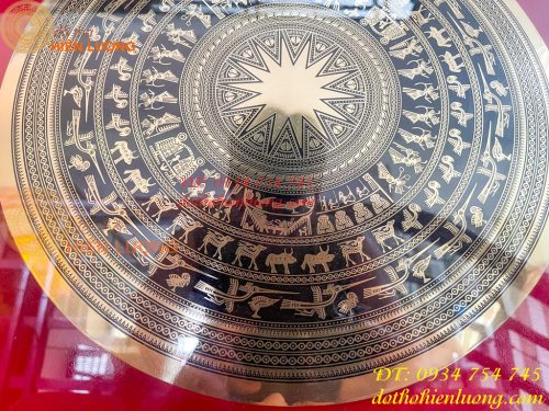 Tranh Trống Đồng Treo Tường KT 70x70cm Ăn Mòn