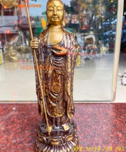 Tượng Địa Tạng Vương Bồ Tát Đứng Cao 30cm Bằng Đồng Vẽ Gấm