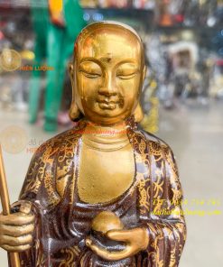 Tượng Địa Tạng Vương Bồ Tát Đứng Cao 30cm Bằng Đồng Vẽ Gấm