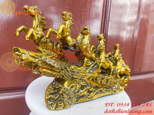 Tượng Bát Mã Mã Đáo Thành Công Bằng Đồng Dài 30cm