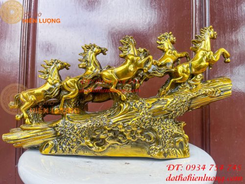Tượng Bát Mã Mã Đáo Thành Công Bằng Đồng Dài 30cm