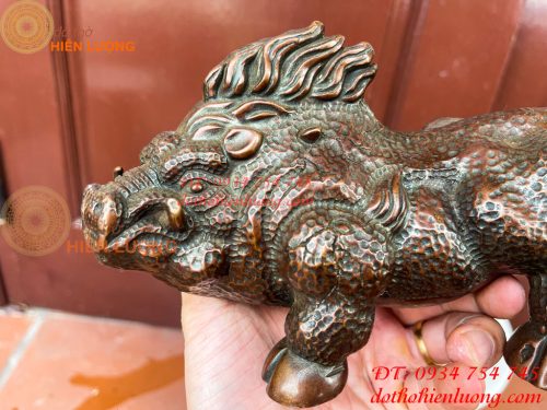 Tượng Heo Rừng Bằng Đồng Phong Thủy Dài 20cm
