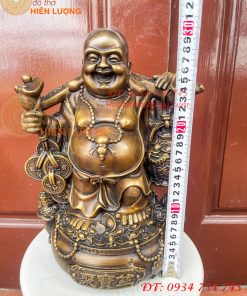 Tượng Di Lặc Đứng Gánh Tiền Bằng Đồng Hun Cao 30cm