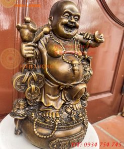 Tượng Di Lặc Đứng Gánh Tiền Bằng Đồng Hun Cao 30cm