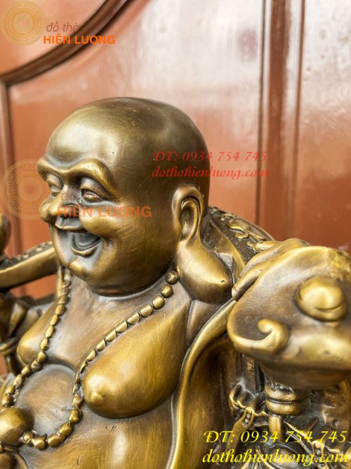 Tượng Di Lặc Đứng Gánh Tiền Bằng Đồng Hun Cao 30cm