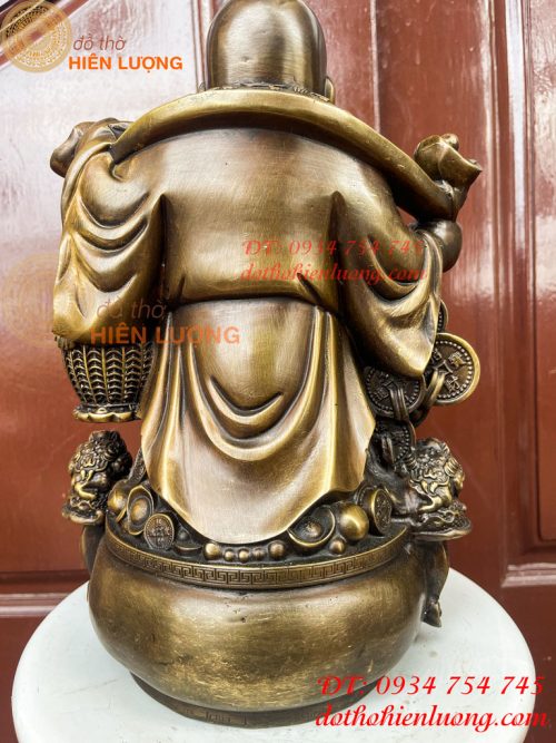 Tượng Di Lặc Đứng Gánh Tiền Bằng Đồng Hun Cao 30cm