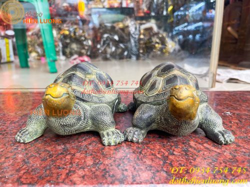 Đôi Tượng Rùa Bằng Đồng Màu Xanh Phong Thủy Dài 20cm