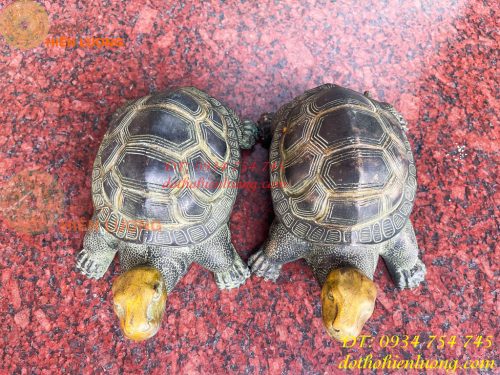 Đôi Tượng Rùa Bằng Đồng Màu Xanh Phong Thủy Dài 20cm