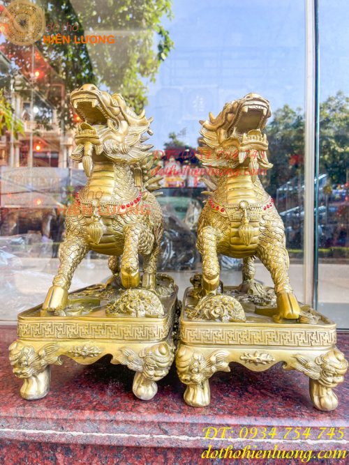 Đôi Kỳ Lân Long Mã Bệ Vuông Bằng Đồng Phong Thủy Cỡ Đại