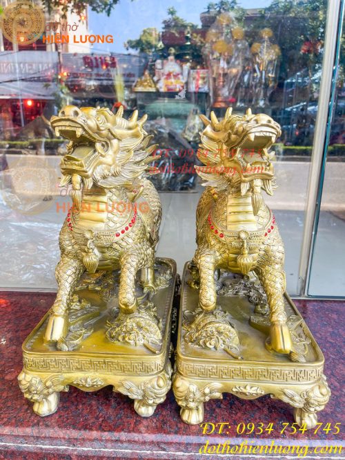 Đôi Kỳ Lân Long Mã Bệ Vuông Bằng Đồng Phong Thủy Cỡ Đại
