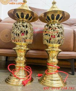 Đôi Đèn Hoa Sen Hình Quả Dứa Bằng Đồng Cao 55cm Thờ Cúng
