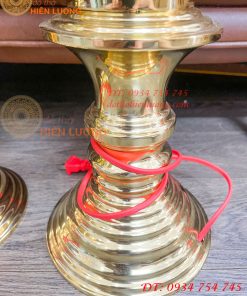 Đôi Đèn Hoa Sen Hình Quả Dứa Bằng Đồng Cao 55cm Thờ Cúng
