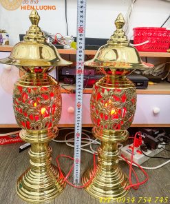 Đôi Đèn Hoa Sen Hình Quả Dứa Bằng Đồng Cao 55cm Thờ Cúng