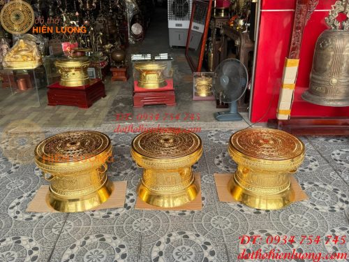 Quả Trống Đồng Đỏ 50cm Dát Vàng Kèm Đế Gỗ