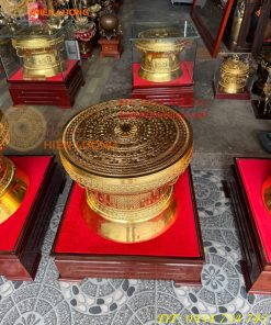 Quả Trống Đồng Đỏ 50cm Dát Vàng Kèm Đế Gỗ