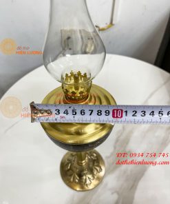 Đèn Dầu Bằng Đồng Cao 37cm Gò Tay Thủ Công