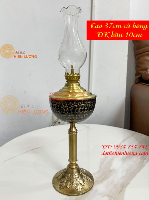 Đèn Dầu Bằng Đồng Cao 37cm Gò Tay Thủ Công