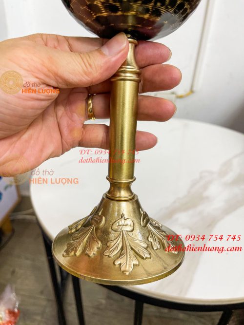 Đèn Dầu Bằng Đồng Cao 37cm Gò Tay Thủ Công