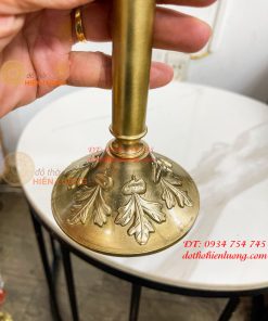 Đèn Dầu Bằng Đồng Cao 37cm Gò Tay Thủ Công