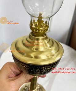 Đèn Dầu Bằng Đồng Cao 37cm Gò Tay Thủ Công
