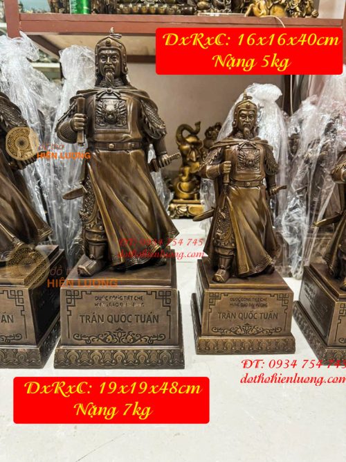 Tượng Trần Quốc Tuấn Đội Mũ Giáp Bằng Đồng Hun