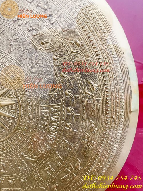 Tranh Trống Đồng 97x97cm Gò Tay Thúc Nổi Thủ Công