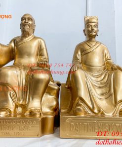 Tượng Lê Hữu Trác Và Thiền Sư Tuệ Tĩnh Bằng Đồng Đỏ Cao 42cm