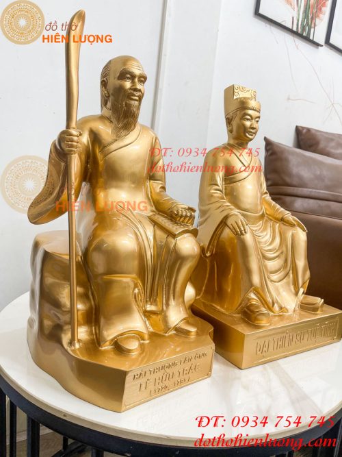 Tượng Lê Hữu Trác Và Thiền Sư Tuệ Tĩnh Bằng Đồng Đỏ Cao 42cm