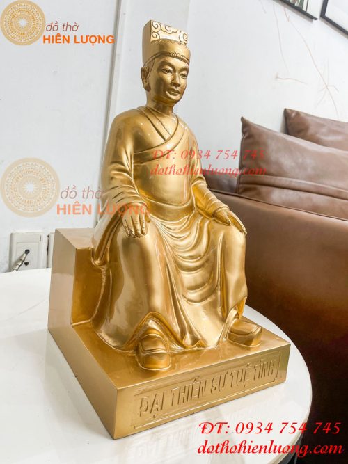 Tượng Đai Thiền Sư Tuệ Tĩnh Bằng Đồng Đỏ Cao 42cm