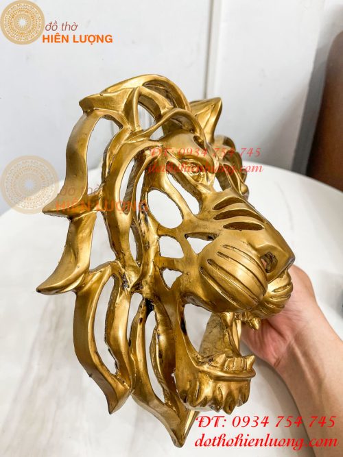 Đầu Sư Tử Bằng Nhựa Gắn Tường Dài 29cm