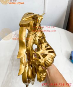 Đầu Sư Tử Bằng Nhựa Gắn Tường Dài 29cm