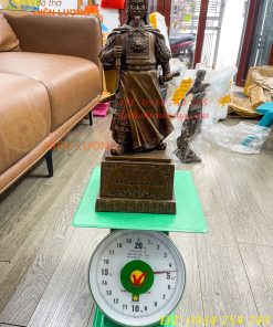 Tượng Trần Quốc Tuấn Mặc Áo Giáp Bằng Đồng Hun