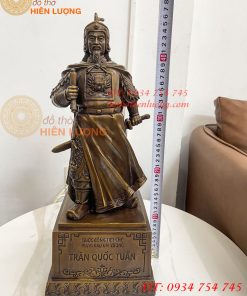 Tượng Trần Quốc Tuấn Mặc Áo Giáp Bằng Đồng Hun