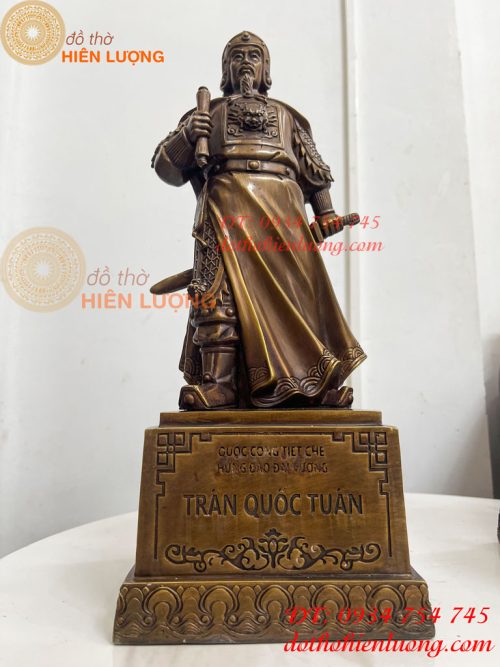 Tượng Trần Quốc Tuấn Mặc Áo Giáp Bằng Đồng Hun