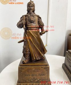 Tượng Trần Quốc Tuấn Mặc Áo Giáp Bằng Đồng Hun