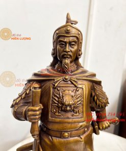 Tượng Trần Quốc Tuấn Mặc Áo Giáp Bằng Đồng Hun