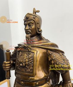 Tượng Trần Quốc Tuấn Mặc Áo Giáp Bằng Đồng Hun