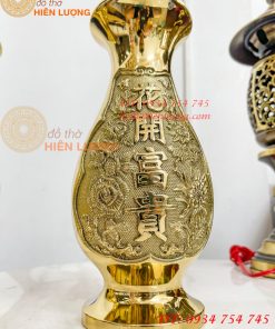 Đôi Lọ Hoa Cúc Dáng Củ Tỏi Bằng Đồng Thờ Cúng