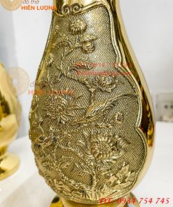 Đôi Lọ Hoa Cúc Dáng Củ Tỏi Bằng Đồng Thờ Cúng