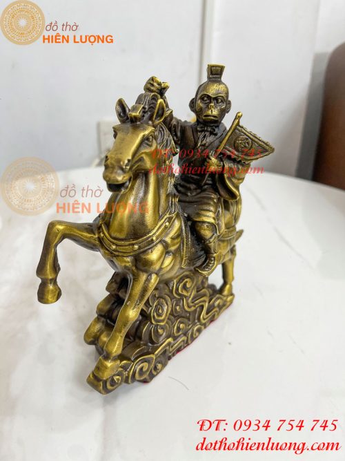 Tượng Mã Phong Hầu Cao 17cm Bằng Đồng Phong Thủy